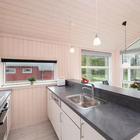 Seaside Haven For 6 Guests * Großenbrode