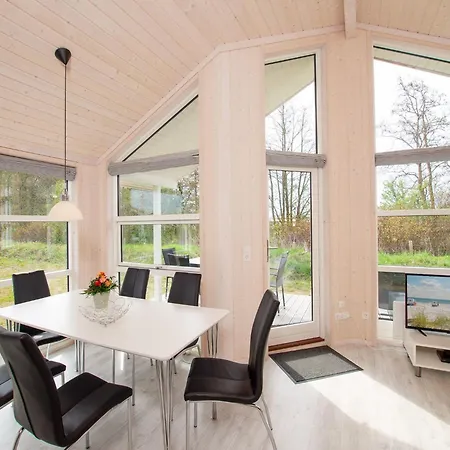 Seaside Haven For 6 Guests * Großenbrode